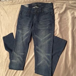 junior skinny blue jeans